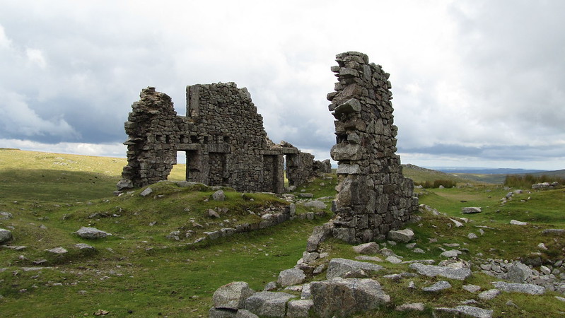 Foggintor Quarry Walk - The Globe Trotter